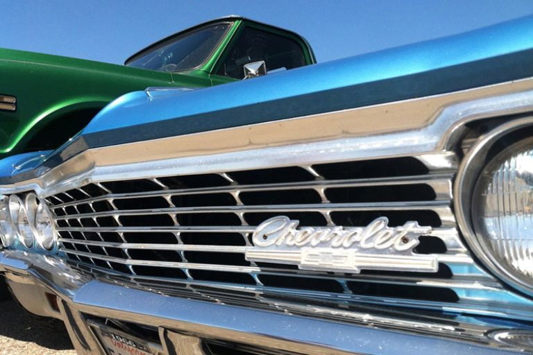 assurance auto payer quand on roule