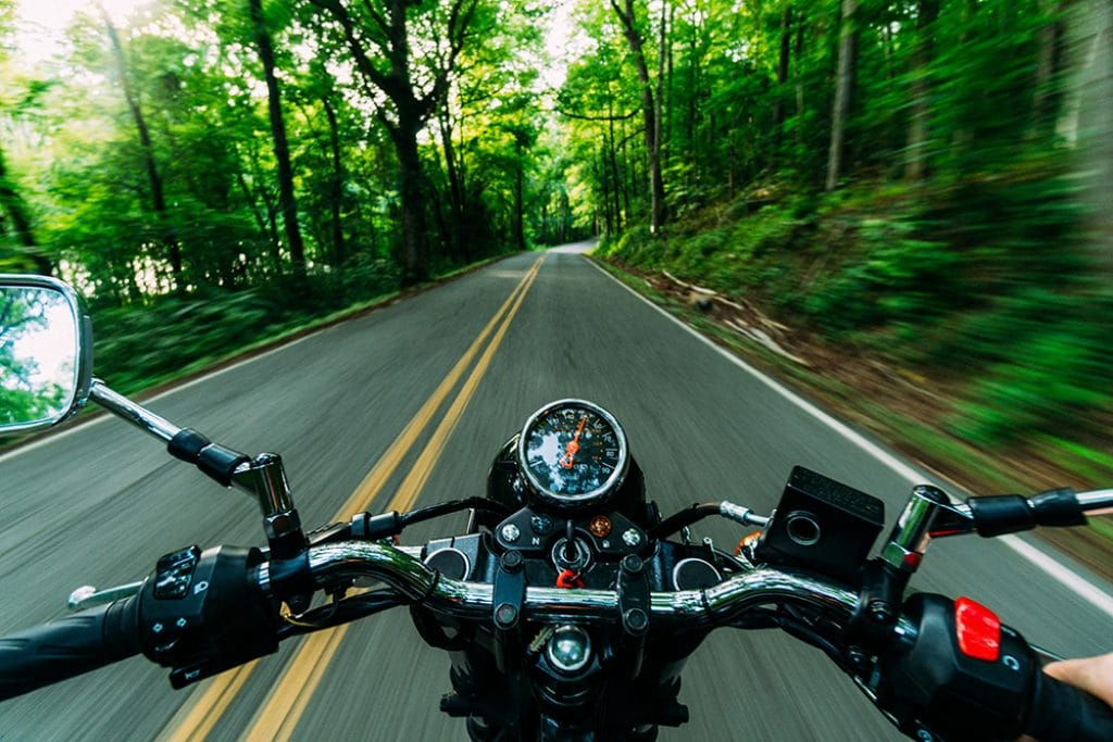 Pourquoi choisir de se déplacer en taxi moto ?