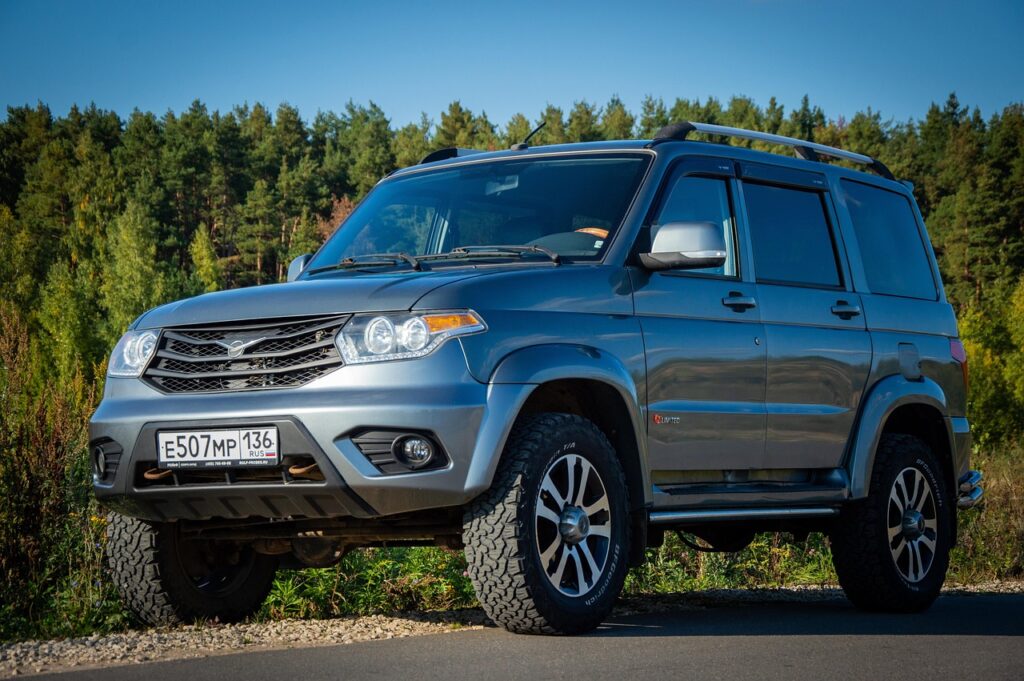 Pickups versus SUV : lequel choisir selon ses besoins ?