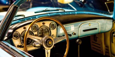 car-3046424_1920