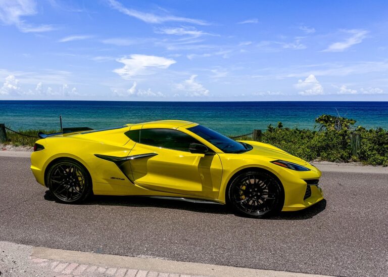 5 innovations technologiques qui transforment l’industrie auto en 2025
