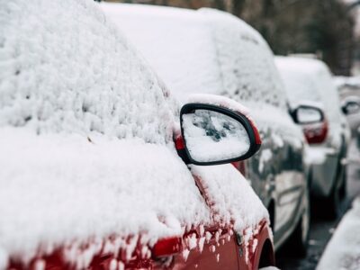 À_quelle_fréquence_devez_vous_cirer_votre_voiture