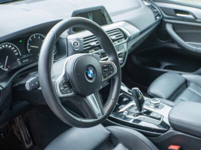 Comment_choisir_votre_voiture_électrique_en_2023_?