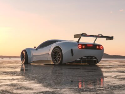 Quelle_est_la_voiture_la_plus_rapide_du_monde_en_2023_?