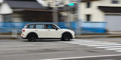 Voici_nos_conseils_sur_combien_de_chevaux_pour_un_jeune_conducteur