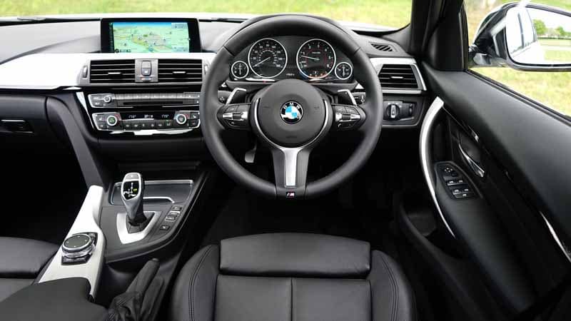 avis couvre volant