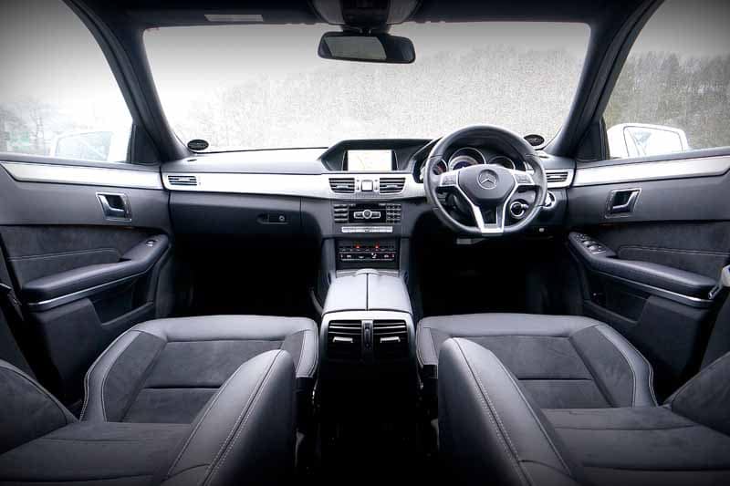 test housse siege auto universelle