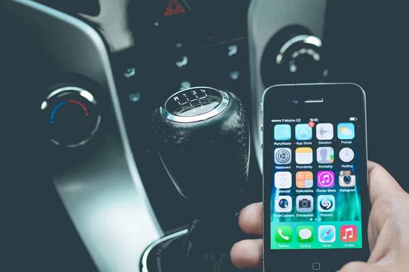 achat support telephone voiture