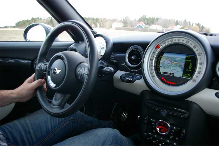 résilier assurance auto conseils