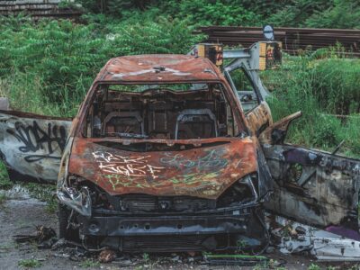 L_univers_automobile_:_comprendre_les_différences_entre_un_casse_et_un_épaviste