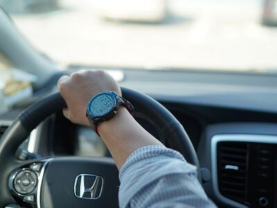 Nos_meilleurs_conseils_pour_payer_une_assurance_auto_jeune_conducteur_moins_chère