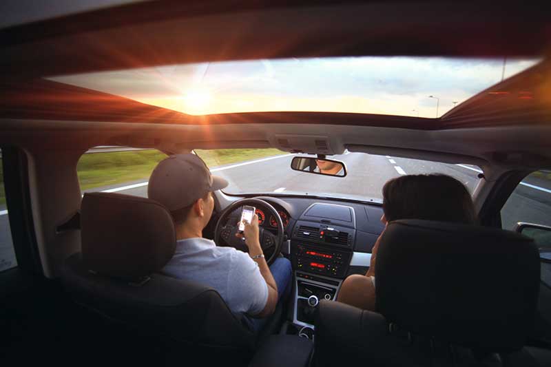 avis dashcam