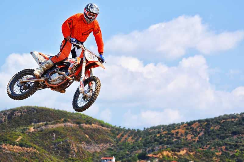 comparatif pantalon moto