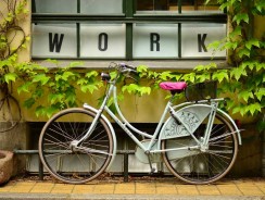 Conduire avec un porte-vélos : les précautions à prendre