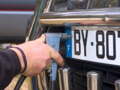 Plaques d’immatriculation : pourquoi choisir son département ?
