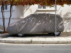 Choisir une housse automobile