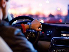 Problèmes de direction assistée : symptômes, causes et solutions